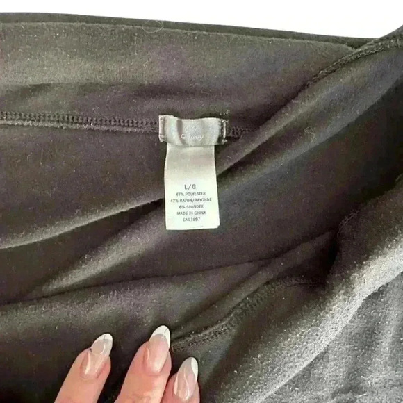 Flowy  Skirt - Picture 1 of 3